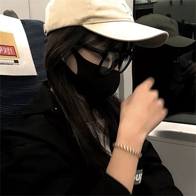 00后心碎伤感流泪的女头像(共36张)