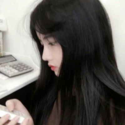 00后心碎伤感流泪的女头像(共36张)