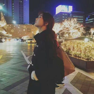 00后心碎伤感流泪的女头像(共36张)