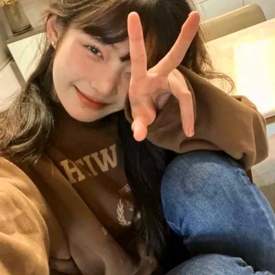 2023年最潮最火女生头像(精选40张)