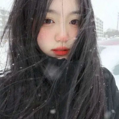 2023年最潮最火女生头像(精选40张)