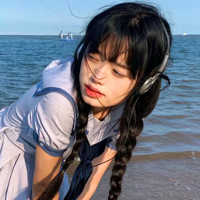 2023年最潮最火女生头像(精选40张)