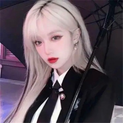 2023年最潮最火女生头像(精选40张)