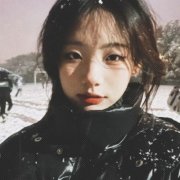 高清绝绝子的女生头像图片(优选28张)