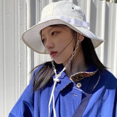 小红书精选女生头像(优选29张)
