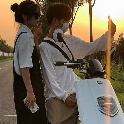 2023年最火爆情头(共20张)