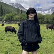 很绝的氛围感微信女头(精选12张)