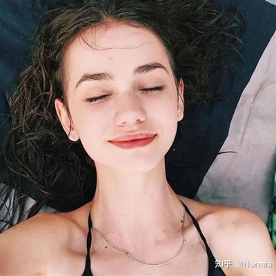 高清好看的欧美风个性女头图片(共22张)