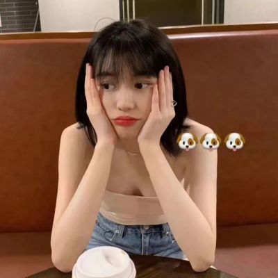 甜甜的又很酷酷的美女微信头像(精选36张)