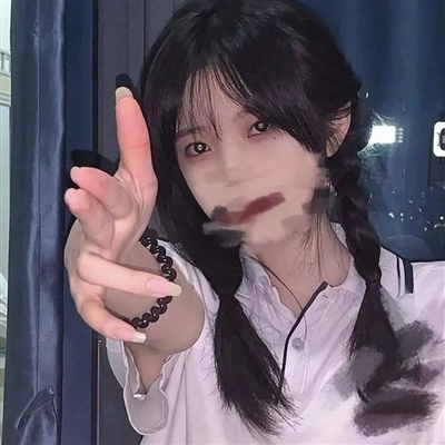 甜甜的又很酷酷的美女微信头像(精选36张)