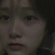 网易云精选十一月很丧的伤感女生头像(精选24张)