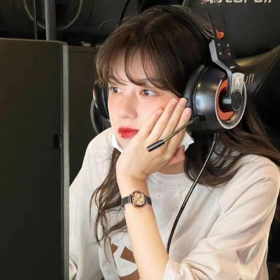 干净温柔气质女生头像图片(精选38张)