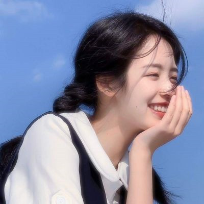 干净温柔气质女生头像图片(精选38张)