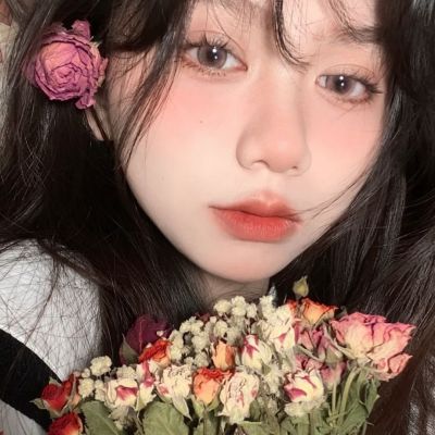 干净温柔气质女生头像图片(精选38张)