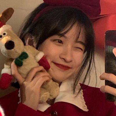 高级气质有品位的微信女生头像(精选35张)