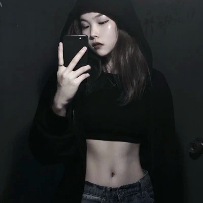 2023女生头像霸气超拽好看图片(精选38张)