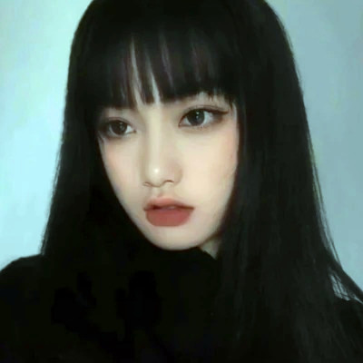 2023女生头像霸气超拽好看图片(精选38张)