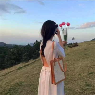 2023最火女性微信头像(优选34张)