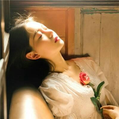 微信清新清纯美女头像图片(38张)