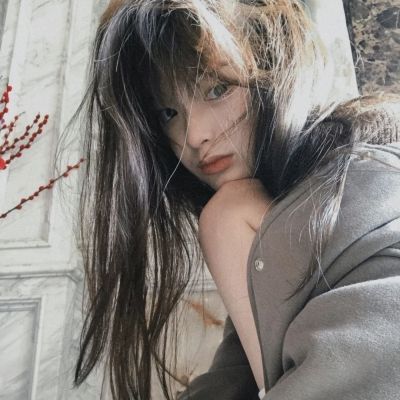 长我审美上的好看女生头像(优选40张)