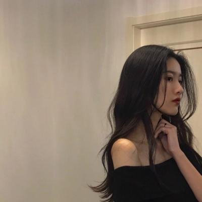 女生个性好看的侧脸扣扣头像(优选36张)