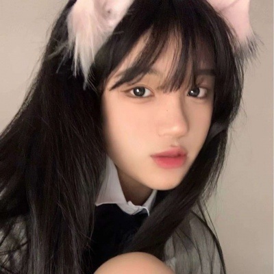 2023年最酷的女生头像(38张)