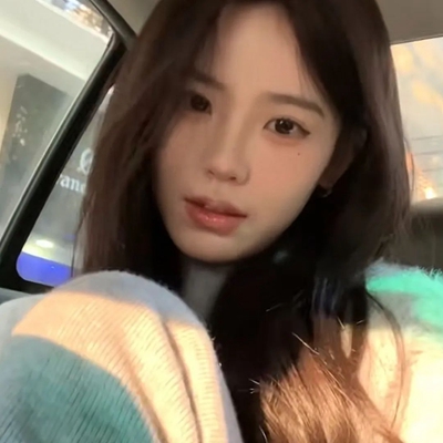 2023年最酷的女生头像(38张)
