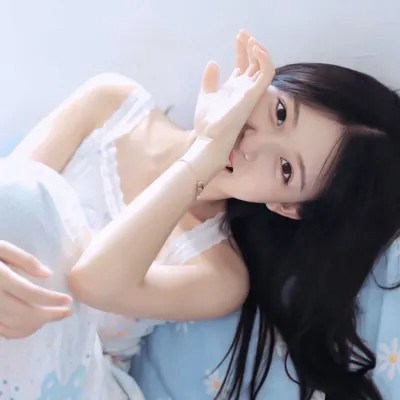 2023高清女头真人图片(共18张)