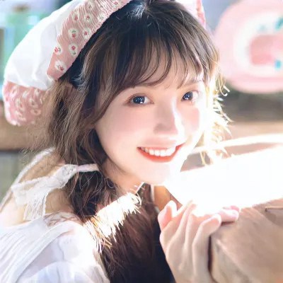 2023高清女头真人图片(共18张)