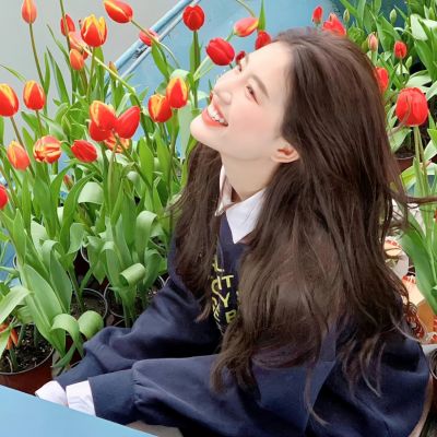 清新白色森系女生头像(优选38张)
