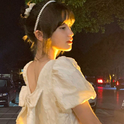 清新白色森系女生头像(优选38张)