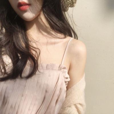 气质魅力女人微信头像(优选32张)