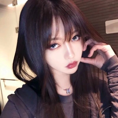 2023超拽女微信头像(优选22张)