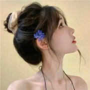 纯欲女生微信头像(精选22张)