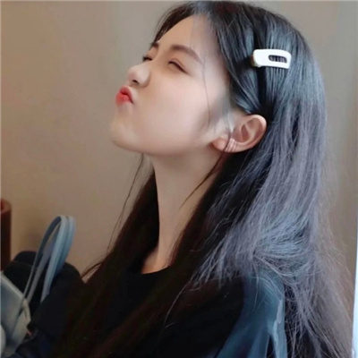 纯欲女生微信头像(精选22张)