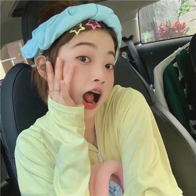 纯欲女生微信头像(精选22张)