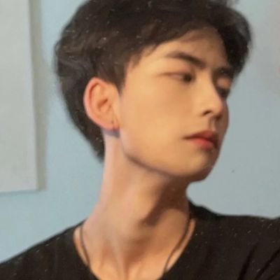 三十岁微信头像男(精选18张)