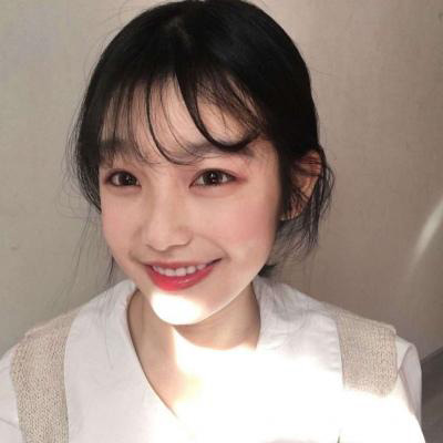 小众很好看的又很气质的女头(优选18张)