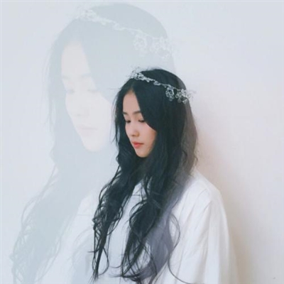 孤傲冷艳淡漠女生头像(共16张)