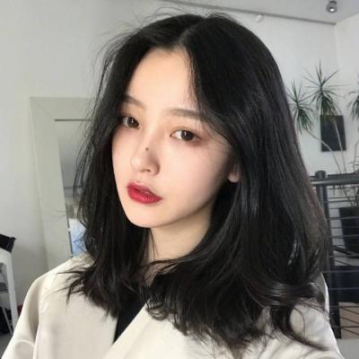 微信颓废女生头像图片(16张)