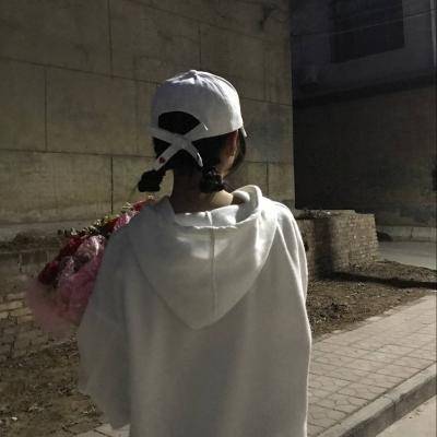 超好看又不明显的情侣头像(精选12张)